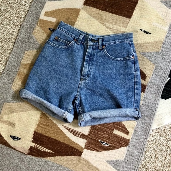 Vintage Pants - Vtg 80s Retro Medium Wash Grunge Shorts Lee S